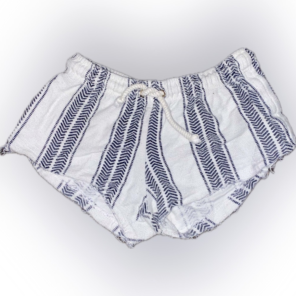 striped shorts